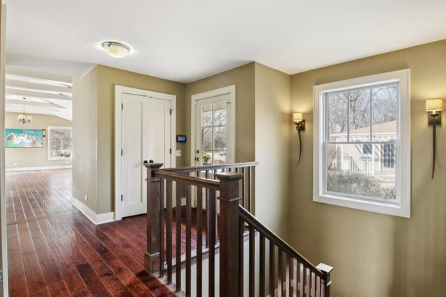 635 Signal Hill Road, North Barrington, IL 60010