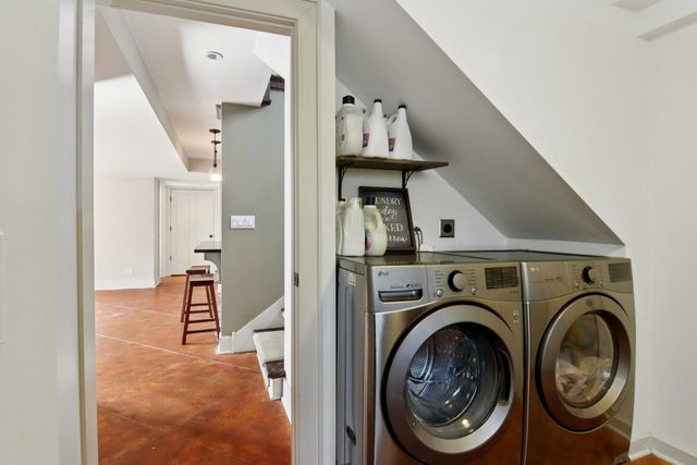 635 Signal Hill Road, North Barrington, IL 60010