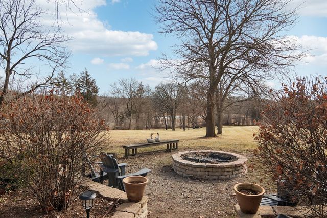 635 Signal Hill Road, North Barrington, IL 60010