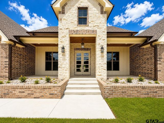 16927 Sawyer Way, Lindale, TX 75771