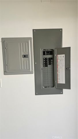 2921 W Florence, Los Angeles, CA 90043