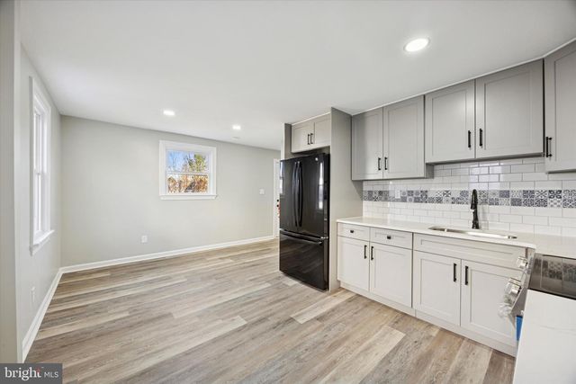 153 OLGA RD, Wilmington, DE 19805