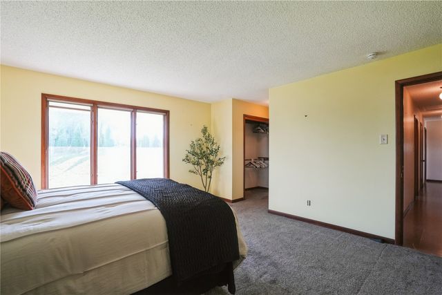 95 Allview Drive SW, Cedar Rapids, IA 52404