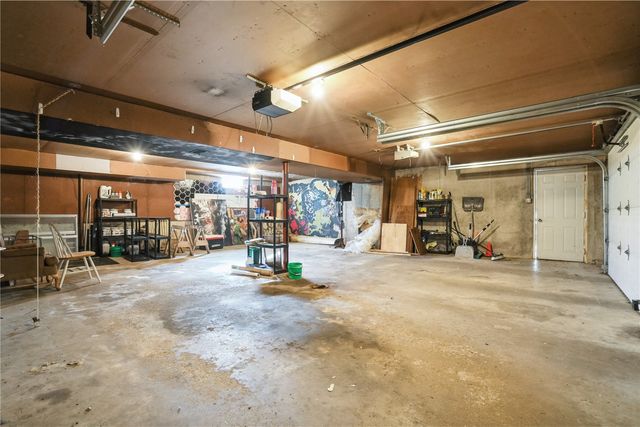 95 Allview Drive SW, Cedar Rapids, IA 52404