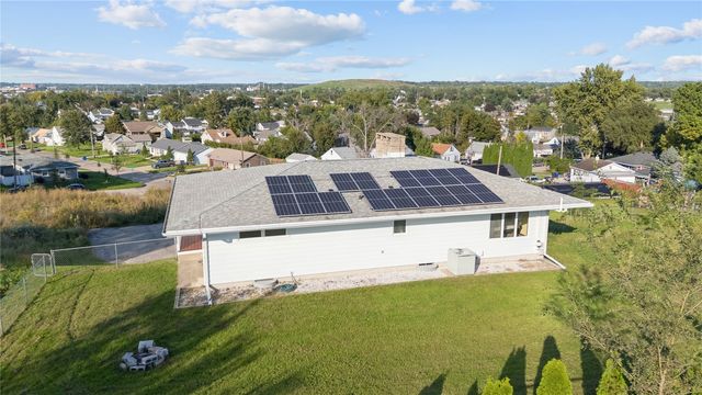 95 Allview Drive SW, Cedar Rapids, IA 52404