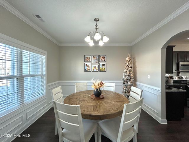 422 Worsley Way, Jacksonville, NC 28546