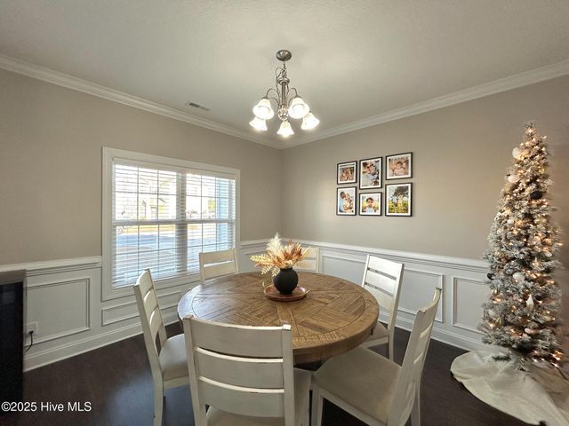 422 Worsley Way, Jacksonville, NC 28546