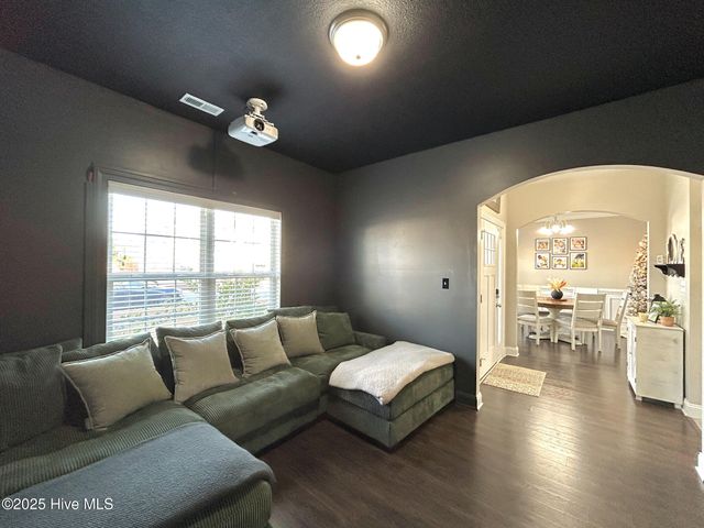 422 Worsley Way, Jacksonville, NC 28546