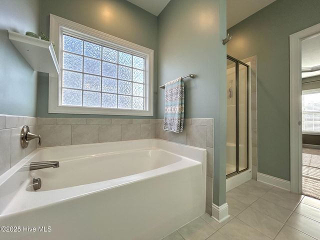 422 Worsley Way, Jacksonville, NC 28546