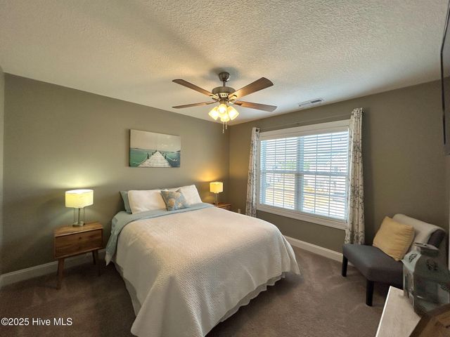 422 Worsley Way, Jacksonville, NC 28546