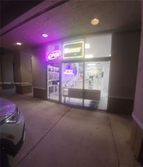 14707 SW 42nd St # 401, Miami, FL 33185