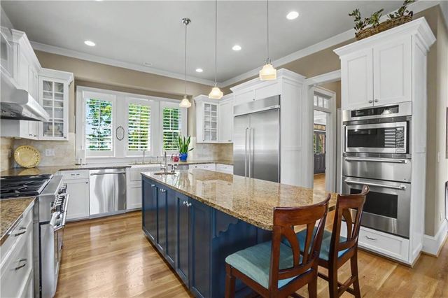 23 Waterside Drive SE, Cartersville, GA 30121