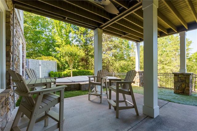 23 Waterside Drive SE, Cartersville, GA 30121