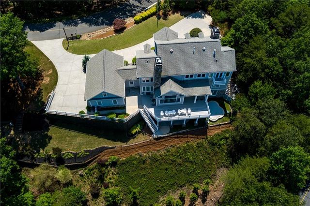 23 Waterside Drive SE, Cartersville, GA 30121