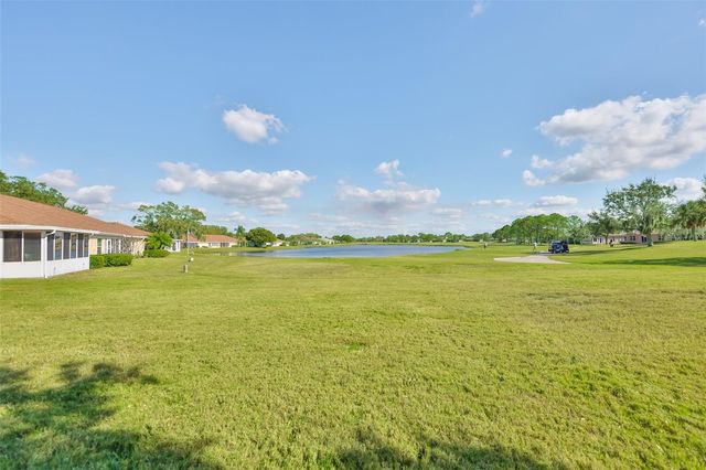 2505 NEW HAVEN CIRCLE 109, Sun City Center, FL 33573