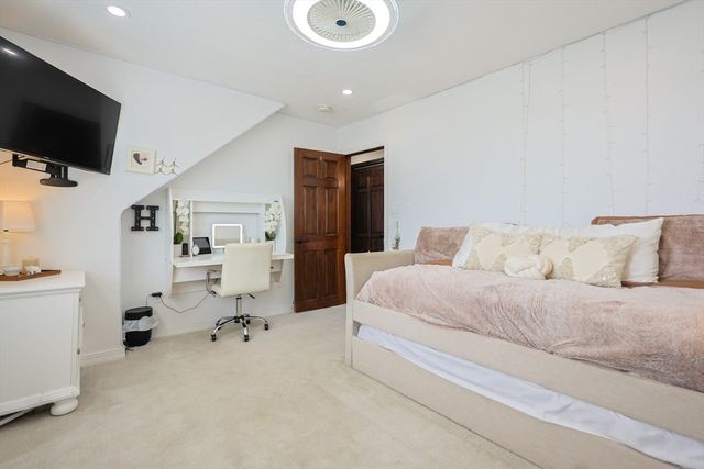 115 Charger St, Revere, MA 02151