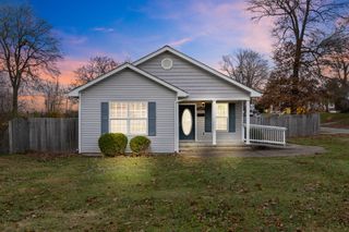 1699 Bryan Station Road, Lexington, KY 40505