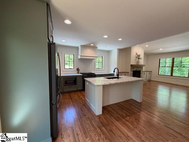 316 Big Raven Lane, Saluda, NC 28773