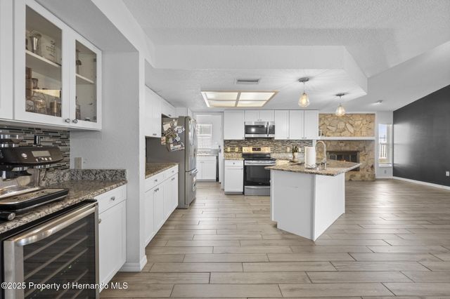 5178 Roble Avenue, Spring Hill, FL 34608