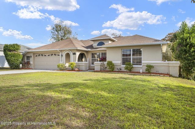 5178 Roble Avenue, Spring Hill, FL 34608