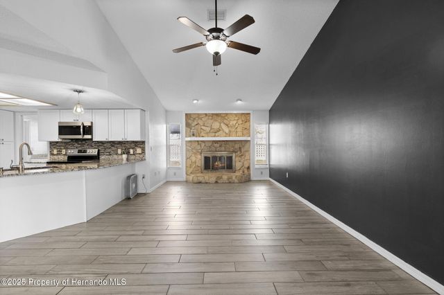 5178 Roble Avenue, Spring Hill, FL 34608