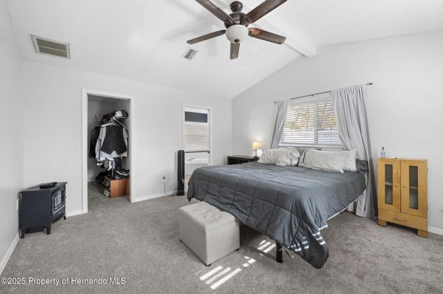 5178 Roble Avenue, Spring Hill, FL 34608