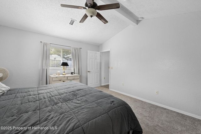 5178 Roble Avenue, Spring Hill, FL 34608