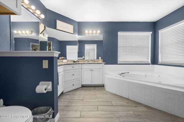 5178 Roble Avenue, Spring Hill, FL 34608