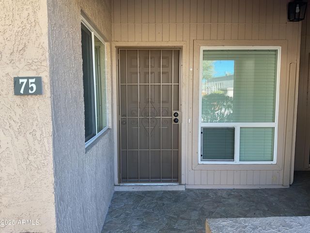 95 N COOPER Road 75, Chandler, AZ 85225