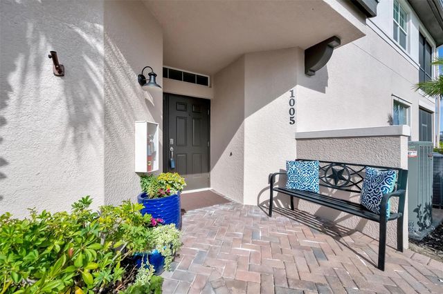 1005 RIVERSCAPE STREET, Bradenton, FL 34208