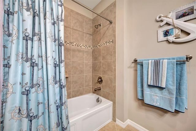 1005 RIVERSCAPE STREET, Bradenton, FL 34208