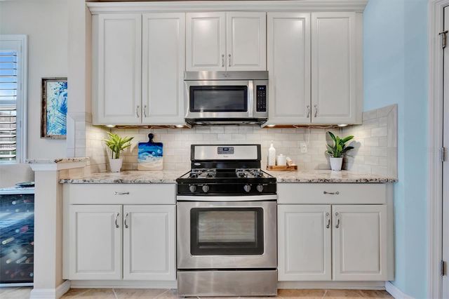 1005 RIVERSCAPE STREET, Bradenton, FL 34208