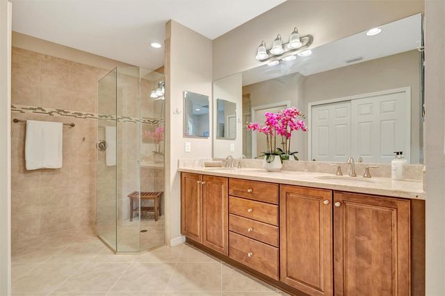 1005 RIVERSCAPE STREET, Bradenton, FL 34208