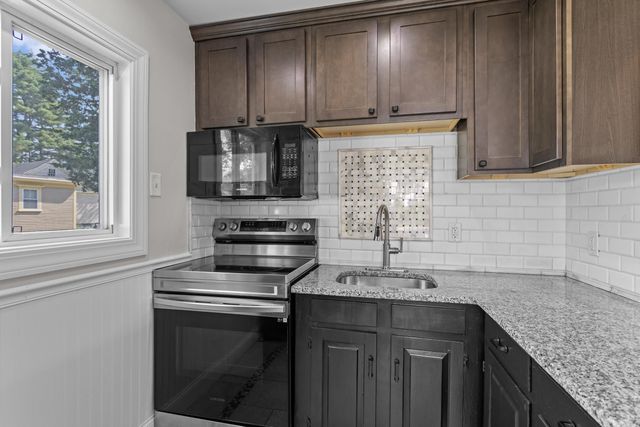 55 Stark Avenue, Dover, NH 03820