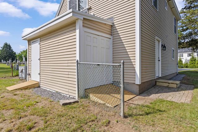 55 Stark Avenue, Dover, NH 03820