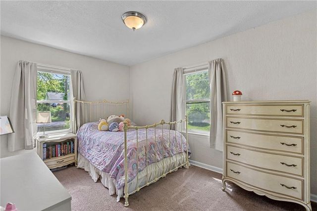 3050 N 49th Terrace, Kansas City, KS 66104