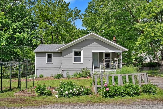 3050 N 49th Terrace, Kansas City, KS 66104