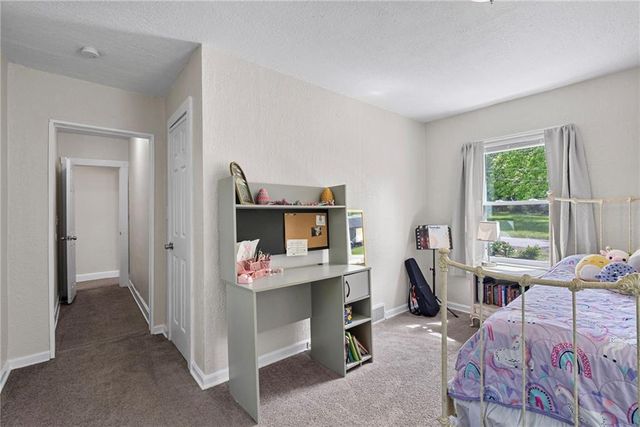 3050 N 49th Terrace, Kansas City, KS 66104