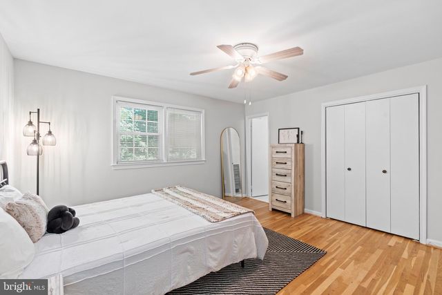 6608 GREY FOX DR, Springfield, VA 22152
