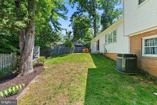 6608 GREY FOX DR, Springfield, VA 22152