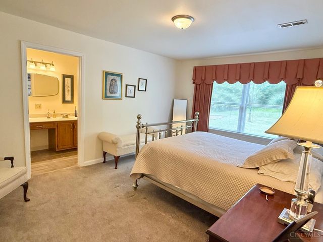 5530 Westwood Northern Boulevard, Cincinnati, OH 45248