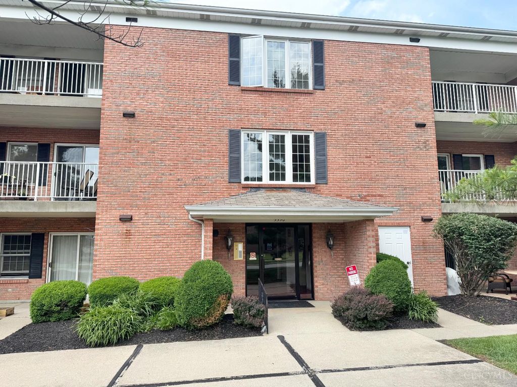 5530 Westwood Northern Boulevard, Cincinnati, OH 45248