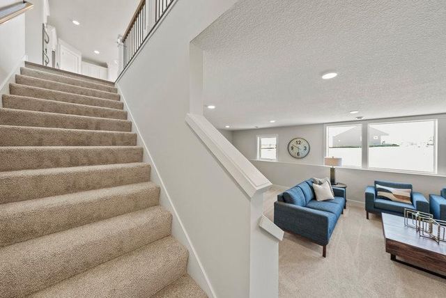 5821 Freeland Bay N, Hugo, MN 55038