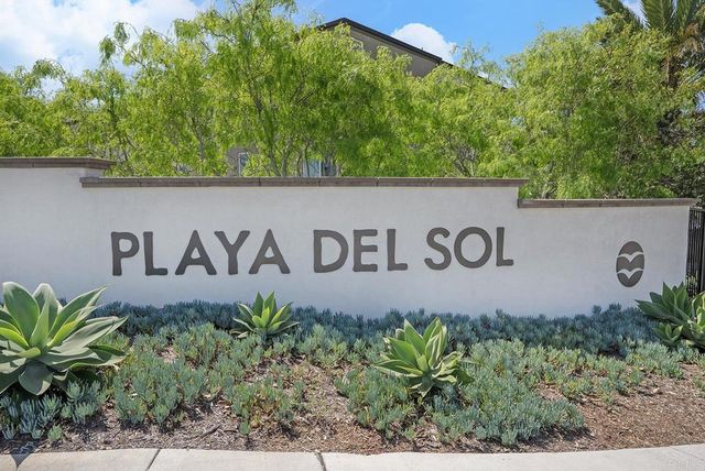 5204 Beachfront Cove St. 22, San Diego, CA 92154