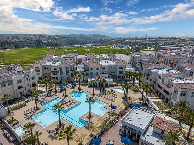 5204 Beachfront Cove St. 22, San Diego, CA 92154