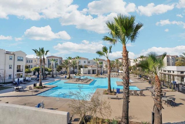 5204 Beachfront Cove St. 22, San Diego, CA 92154