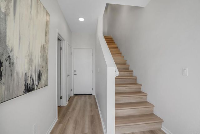 5204 Beachfront Cove St. 22, San Diego, CA 92154