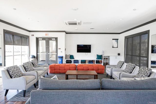 5204 Beachfront Cove St. 22, San Diego, CA 92154