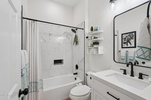 20906 W SUNRISE Lane, Buckeye, AZ 85396