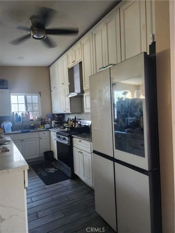 960 Stichman, La Puente, CA 91746